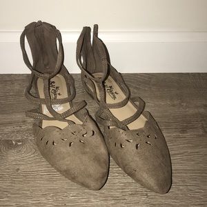 Suede ankle flats
